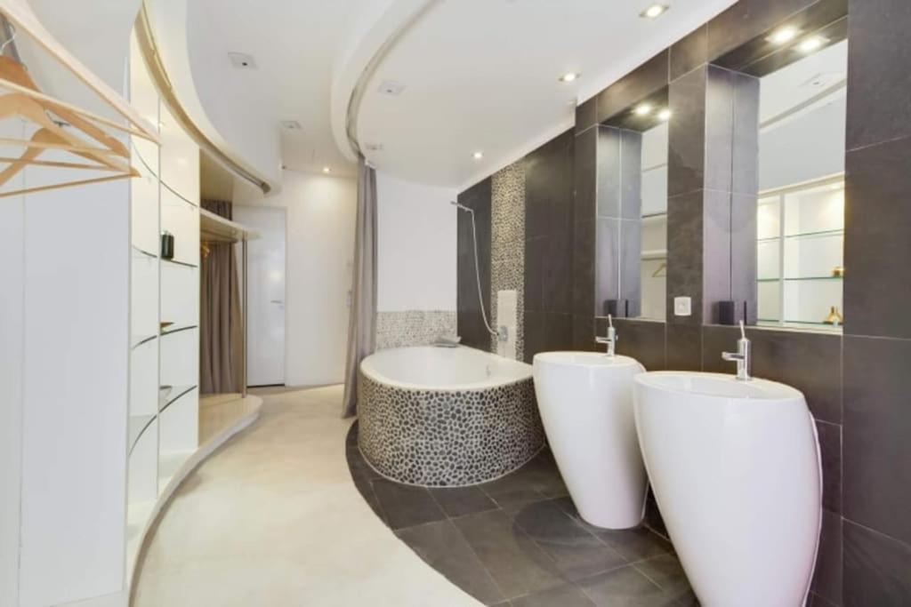 Magnifique Appartement Parisien - Marais Exteriör bild